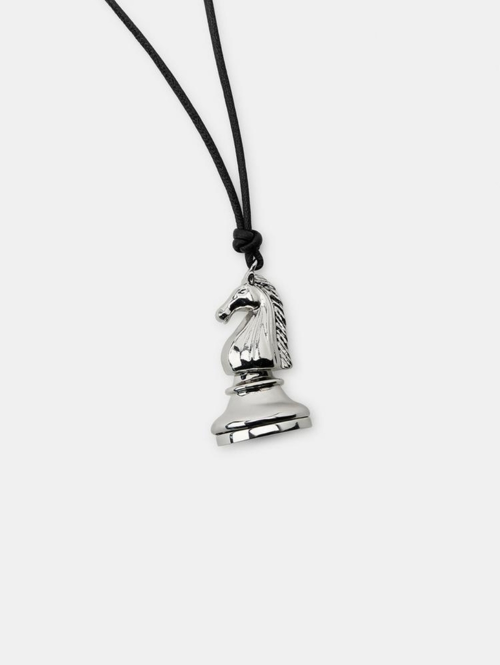 🧸Zara Chess Piece Necklace